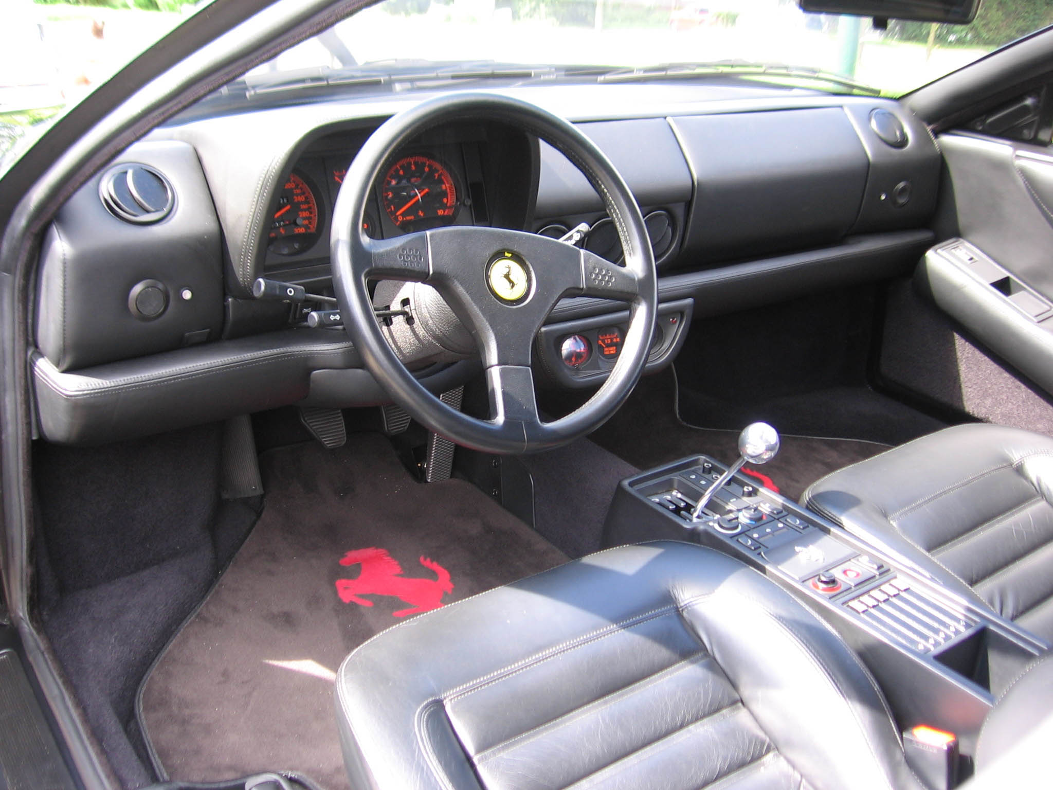 Ferrari 512 TR Cockpit